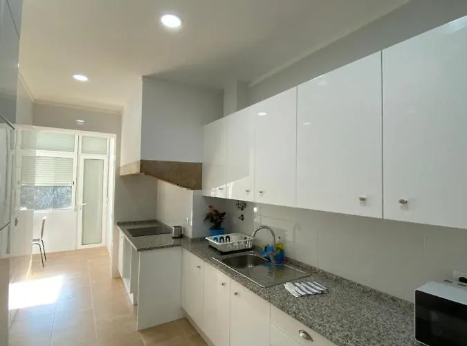 Blue Bairro Konukevi Lisboa