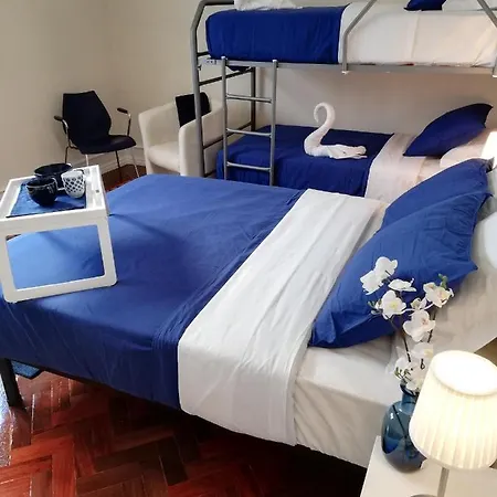 Blue Bairro Πανσιόν