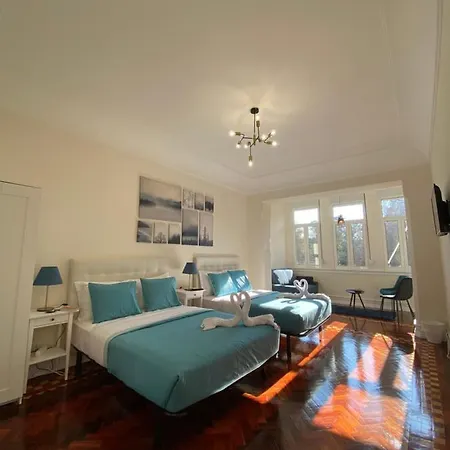 Blue Bairro بيت ضيافة Lisboa